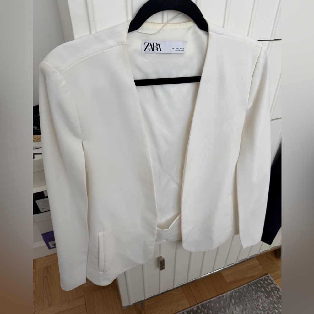 ZARA Women's White Cape Blazer Jacket